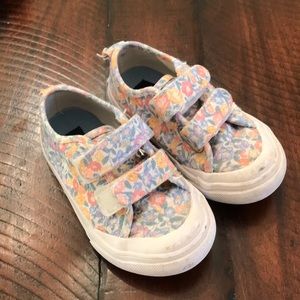 Polo Floral Velcro Sneakers